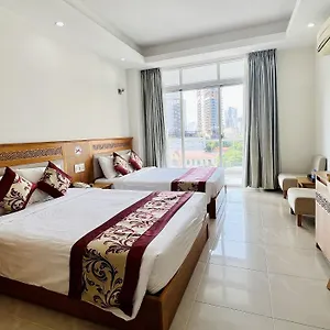 https://sophia-sky-hotel.nhatrangbesthotels.com