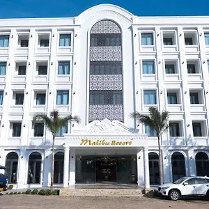 https://malibu-resort.hotelsphanthiet.com