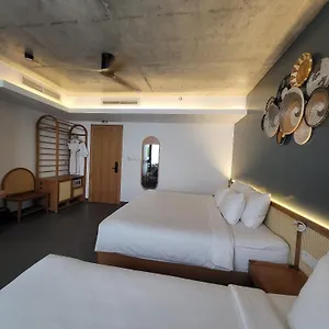 4* Hotel The Leaf Boutique